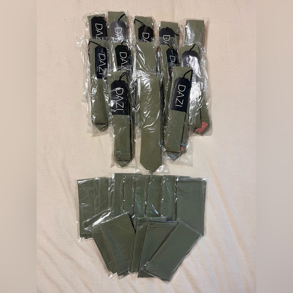 13 Dazi Men’s Tie & Pocket Squares - Sage